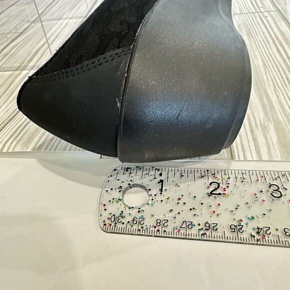 CRocs women’s black leopard embossed 
wedge shoes size 8 removable insole - Picture 5 of 7